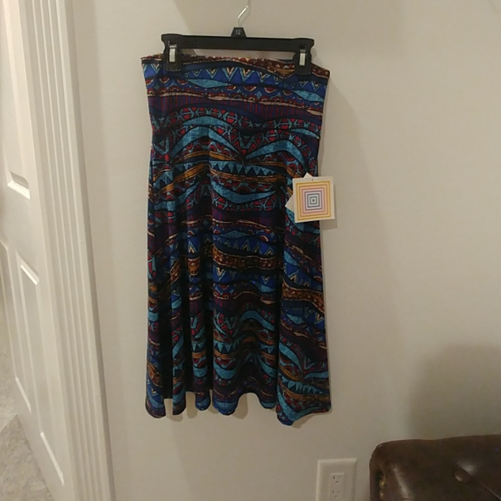Lularoe skirt